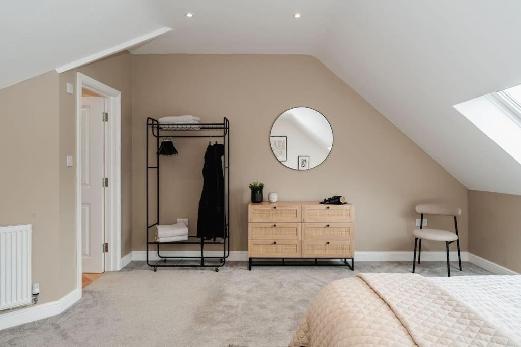 Boutique Apartment - Mazerystays Exley Eksteriør bilde
